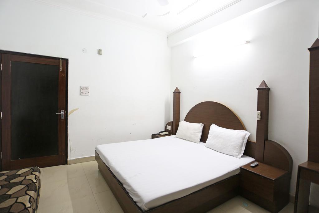 Hotel Katra Residency Exterior photo