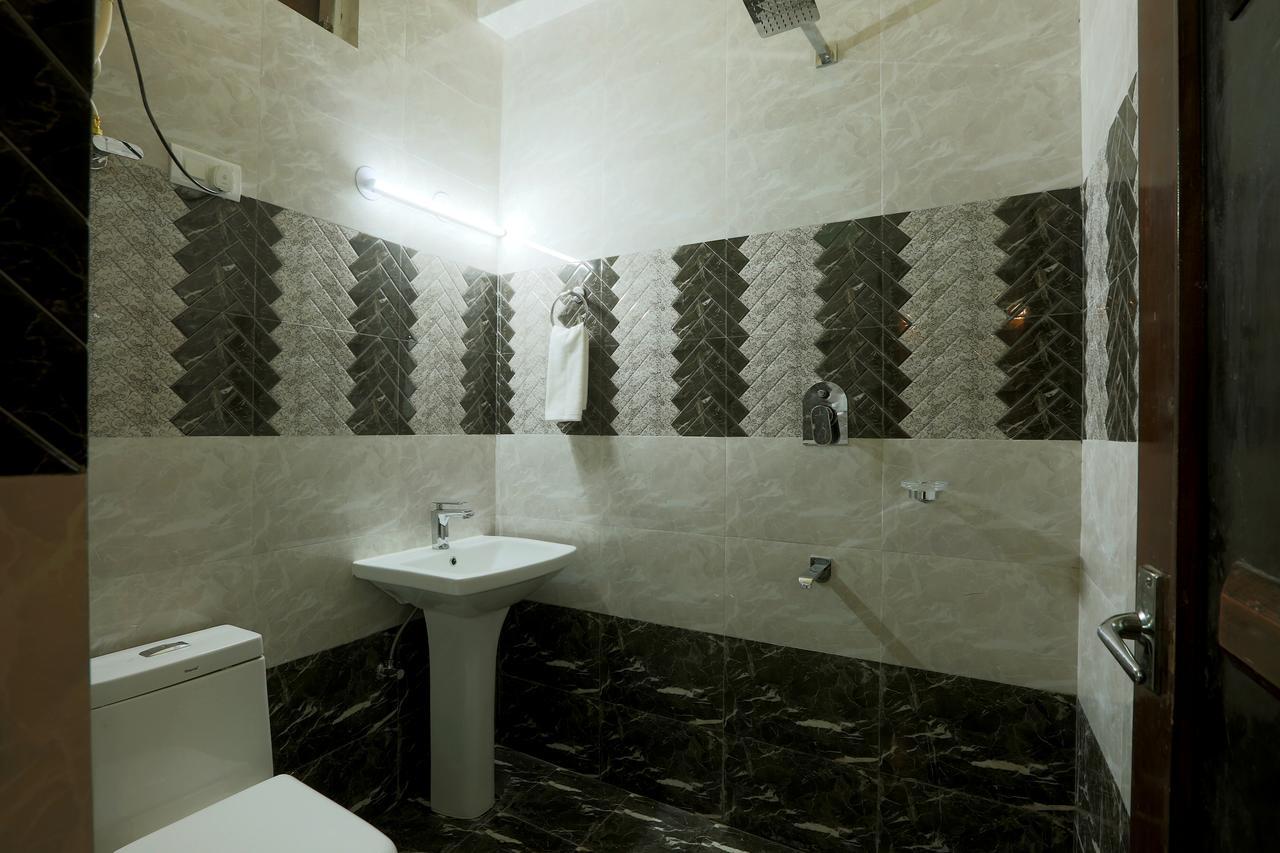 Hotel Katra Residency Exterior photo