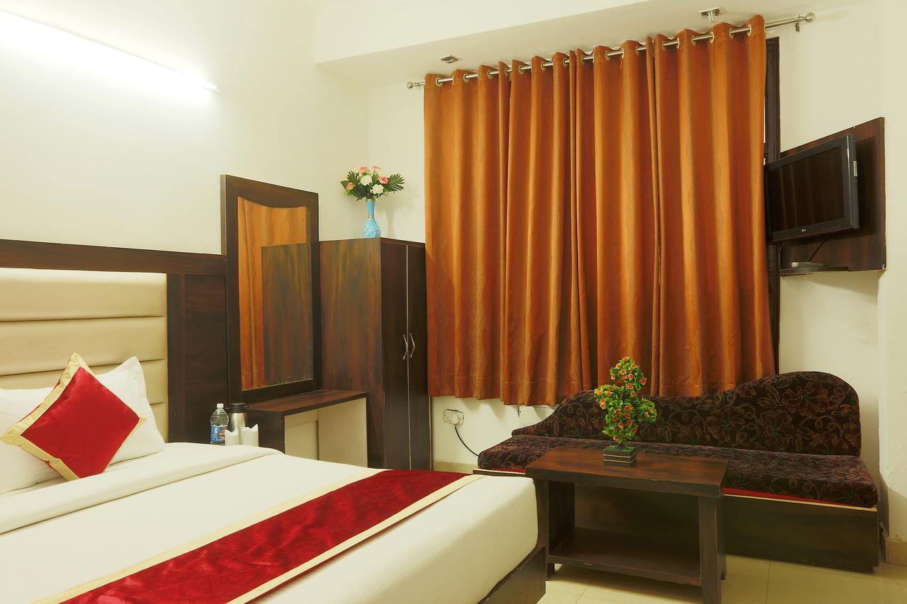 Hotel Katra Residency Exterior photo
